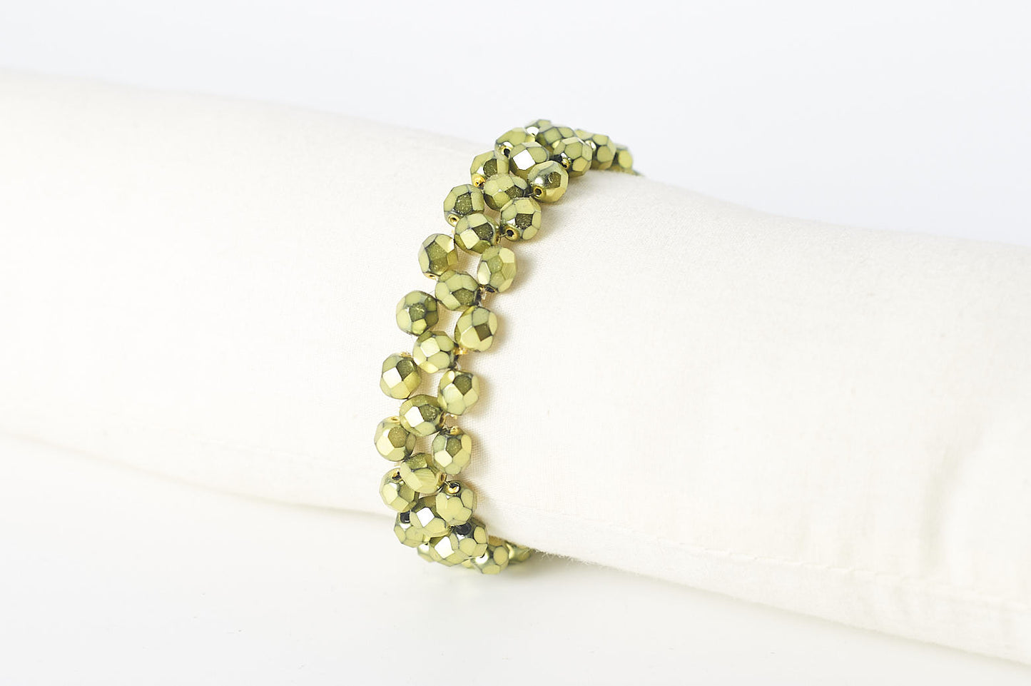 Perlenarmband verschiedene Farben